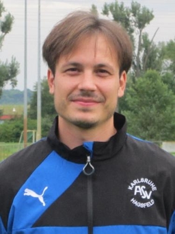 Avatar Bild für Dennis Böhm