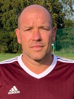 Avatar Bild für Dennis Ortel