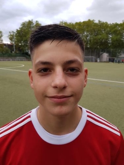 Avatar Bild für Emirhan Uzun
