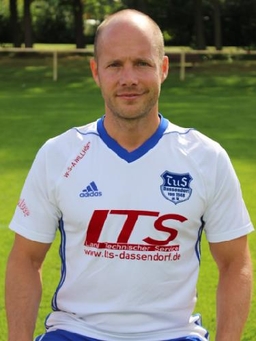 Avatar Bild für Dennis Lößel