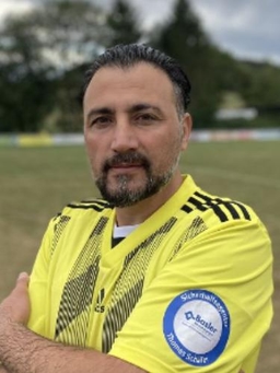 Avatar Bild für Zeki Cakir