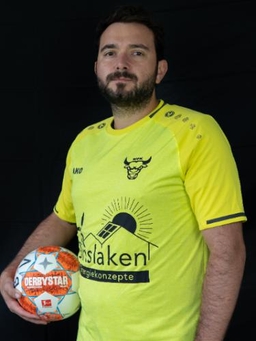 Avatar Bild für Maximilian Dinslaken