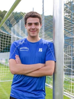Avatar Bild für Yannik Schönfeld