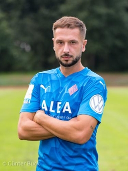 Avatar Bild für Adrian Chwiendacz