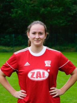 Avatar Bild für Alina Dana Scheuer