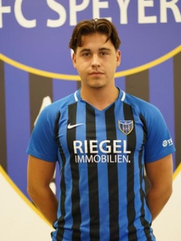 Avatar Bild für Loris Hecht