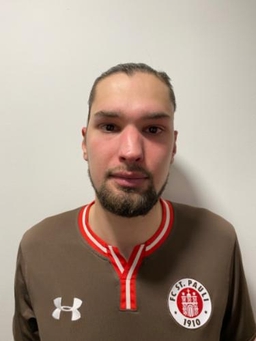 Avatar Bild für Simon-Riza Yücel