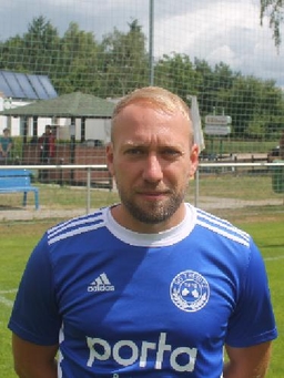 Avatar Bild für Adrian Wildgrube