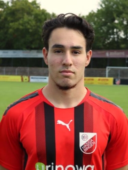 Avatar Bild für Dennis Esmaieli