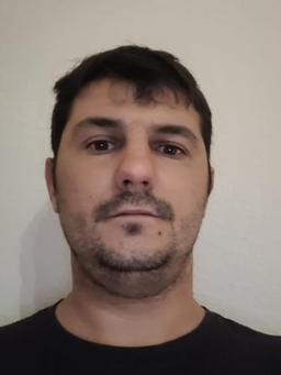 Avatar Bild für Simon Ovidiu