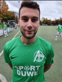 Avatar Bild für Lukas Helmstetter