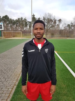 Avatar Bild für Emmanuel Emana