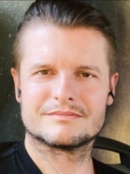 Avatar Bild für Mirko Wüstemann
