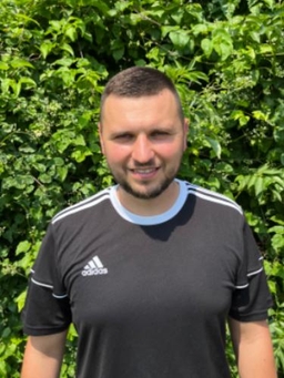 Avatar Bild für Kamil Antonyk