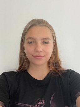 Avatar Bild für Maya Frost