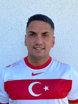 Avatar Bild für Volkan Oeztuerk
