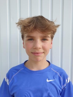 Avatar Bild für Aaron Jona Racz