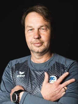 Avatar Bild für Tobias Hellfritz