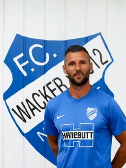 Avatar Bild für Elvis Gacaferi