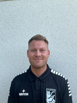 Avatar Bild für Dustin Ronnes