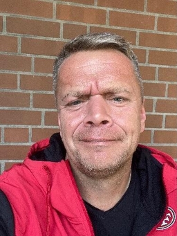 Avatar Bild für Stefan Züge