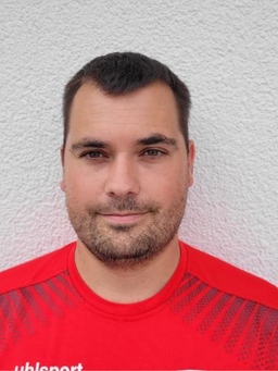 Avatar Bild für Tim Hellstern