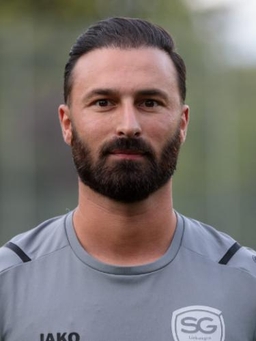 Avatar Bild für Ahmet-Yasar Akman