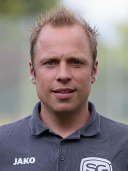 Avatar Bild für Dennis Schwarze