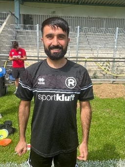 Avatar Bild für Ahmad Ahmad