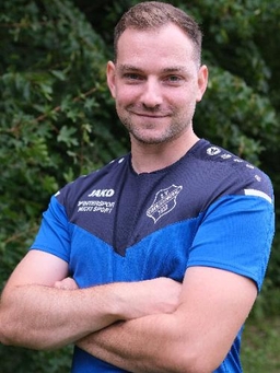 Avatar Bild für Dennis Özkan