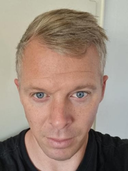 Avatar Bild für Adrian Rüegg