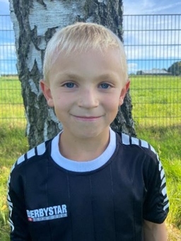 Avatar Bild für Dominik Schneeweiß