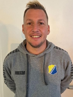 Avatar Bild für Dennis Pannen