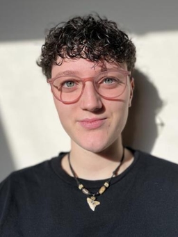 Avatar Bild für Maxima Dejon