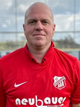 Avatar Bild für Simon Pfeil