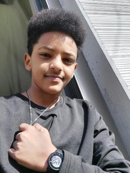 Avatar Bild für Natnael Yonas Debesay