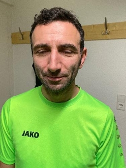 Avatar Bild für Suat Dertlioglu