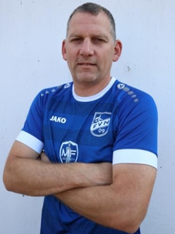 Avatar Bild für Denis Özbey