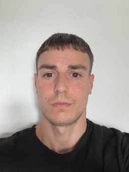 Avatar Bild für Emirhan Yanikoglu