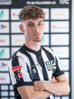 Avatar Bild für Erik Buzak