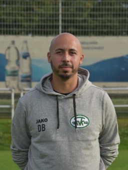 Avatar Bild für Dennis Bah