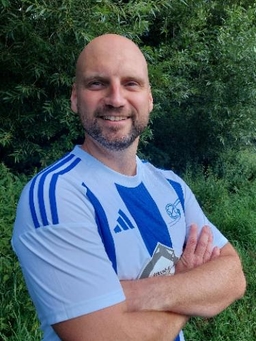 Avatar Bild für Dennis Adelmann