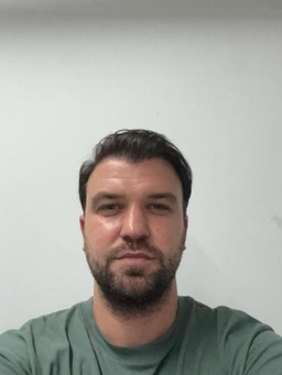 Avatar Bild für Emre Turan