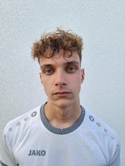 Avatar Bild für Lenni Helfricht