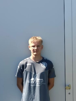 Avatar Bild für Elias Kalbarczyk