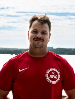 Avatar Bild für Toni Lübs
