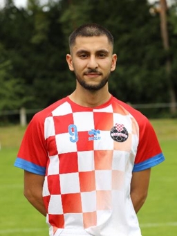 Avatar Bild für Ahmet Elyesa Maman