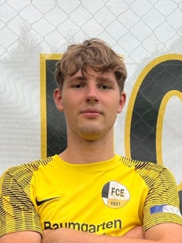 Avatar Bild für Julien Luka Nulle