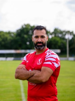 Avatar Bild für Mustafa Sürer