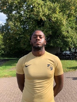 Avatar Bild für Marlon Kwaku Crentsil